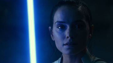 Imagen lanzada por Disney/Lucasfilm mostrando a Daisy Ridley como Reyen &quot;Star Wars: The Rise of Skywalker.&quot;