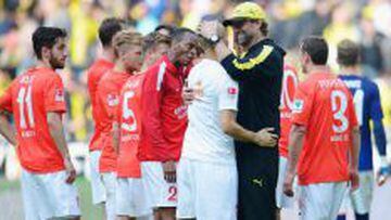 J&uuml;rgen Klopp siempre mostr&oacute; su admiraci&oacute;n por Elkin Soto; m&aacute;s a&uacute;n cuando se convirtieron en rivales en la Bundesliga