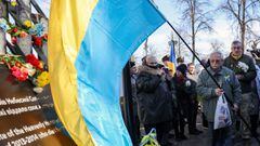 Ukrainians commemorate people killed during the pro-European Union protests in Kyiv