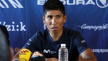 Nairo Quintana en rueda de prensa en el d&iacute;a de descansa del Tour de Francia 