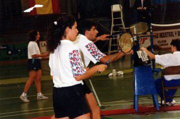 El turno del badminton llegó en 1992 con los JJOO de Barcelona. Imagen de David Serrano y Esther Sanz, participantes mixtos en estas olimpiadas.