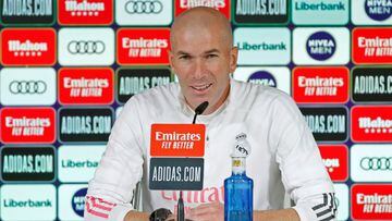 GRAF2405. MADRID, 20/11/20 .- El entrenador del Real Madrid, Zinedine Zidane, ofrece una rueda de prensa este viernes en Madrid, en la v&iacute;spera de su encuentro ante el Villarreal CF correspondiente a la d&eacute;cima jornada de LaLiga Santander. EFE
