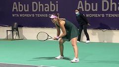 Paula Badosa, en su duelo ante Sevastova en Abu Dhabi.