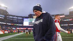 FOXBOROUGH, MASSACHUSETTS - DECEMBER 03: Head coach Bill Belichick of the New England Patriots walks off the field after losing to the Los Angeles Chargers 6-0 at Gillette Stadium on December 03, 2023 in Foxborough, Massachusetts.   Maddie Meyer/Getty Images/AFP (Photo by Maddie Meyer / GETTY IMAGES NORTH AMERICA / Getty Images via AFP)