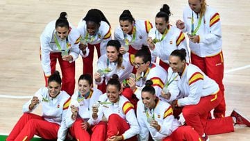 Silver medal still tastes sweet for Spain’s basketball team