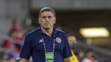 Entrenador de Costa Rica le muestra respeto al Estadio Azteca