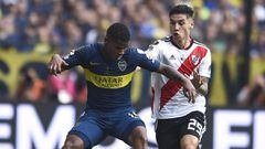Wilmar Barrios ante la marca de Gonzalo Montiel en el partido entre Boca Juniors y River Plate por la ida de la final de la Copa Libertadores 2018