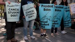 La administración Biden ha propuesto un nuevo plan para reducir los pagos de préstamos para estudiantes universitarios. Aquí todos los detalles.