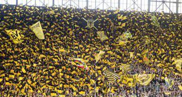 8. Borussia Dortmund (Alemania) - 111.000 socios