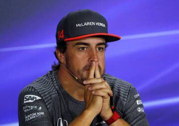 McLaren F1 driver Fernando Alonso attends a news conference ahead of the Singapore F1 Grand Prix night race in Singapore September 14, 2017.