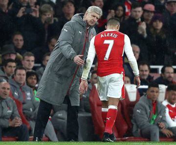 Arsene Wenger substitutes Alexis Sanchez during the Premier League win against Stoke City.