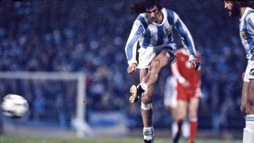 "¿Messi o Maradona? Yo; fui campeón, goleador y mejor jugador de un mundial"