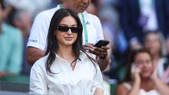 Australia's Nick Kyrgios's partner Costeen Hatzi attends Kyrgios's men's singles final tennis match against Serbia's Novak Djokovic on the fourteenth day of the 2022 Wimbledon Championships at The All England Tennis Club in Wimbledon, southwest London, on July 10, 2022. (Photo by Adrian DENNIS / AFP) / RESTRICTED TO EDITORIAL USE