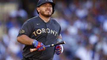 The 2023 World Baseball Classic will see one less MLB star as Toronto Blue Jays catcher Alejandro Kirk backs out of playing for Team Mexico.