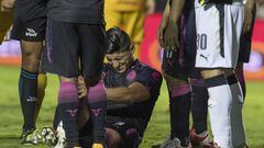 El delantero de las Chivas mostr&oacute; como en Instagram como ha sido su vida despu&eacute;s de la dura lesi&oacute;n que sufri&oacute; el s&aacute;bado ante Tigres.
