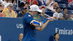 US Open: Mike Bryan fined €9,000 for "machine gun" gesture