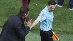Simeone le protest&oacute; as&iacute; al cuarto &aacute;rbitro del Atl&eacute;tico-Villarreal.