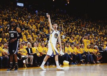 The 11th pick in the 2011 draft, Thompson is one of the sharpest shooters in the history of the NBA, a player with a receive-it-and-take-aim-quick mentality who was part of what, for many, is the best ever NBA team: the Golden State Warriors who registered a 73-9 regular season and won three championship rings in five straight finals appearances. He holds the record for the most threes scored in a single game, 14, and is 20th in the all-time charts with 1,798 successful three-point shots… despite missing the last two seasons and being yet to play this term.