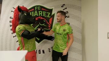 FC Juárez unveil new striker Tomás Molina