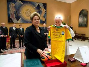 Dilma Rousseff, con una de Brasil