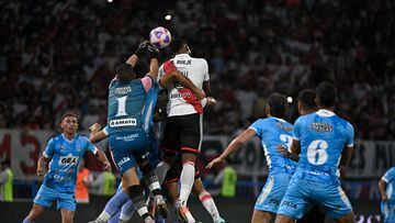 Borja vuelve al gol y River avanza en Copa Argentina