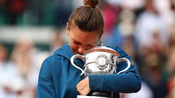 Halep beats Stephens to win 2018 French Open final: live stream