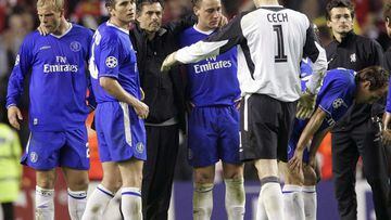 With Pep Guardiola: Barcelona 2008-09; With José Mourinho: Chelsea 2004-06
