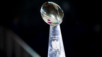 El trofeo Vince Lombardi, el premio más cotizado de la NFL.