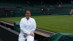 Conchita Mart&iacute;nez atiende a AS durante una entrevista en Wimbledon.