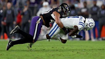 Ravens' Harrison hit by stray bullet, suffers "non-life-threatening" injury