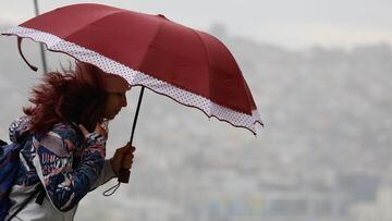 Lluvia en Santiago: meteorólogo cuenta qué tan cierto es el temporal de siete días que alertó AccuWeather