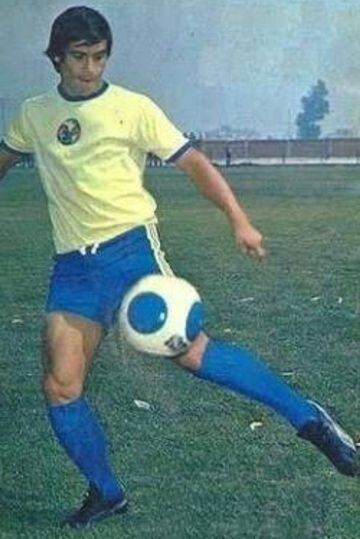 El máximo goleador chileno en el profesionalismo fue figura en el América. Marcó 63 goles con esa camiseta.