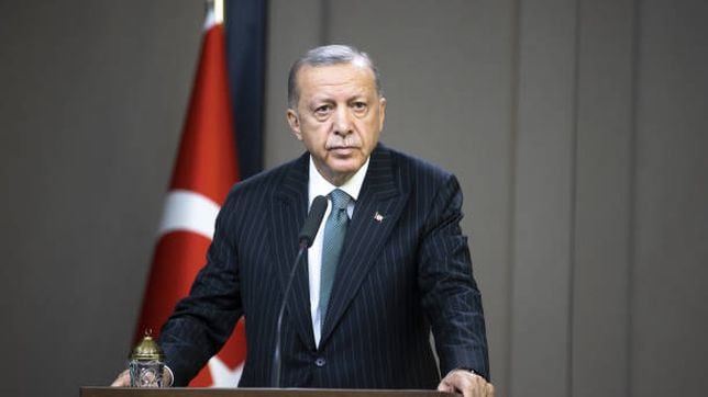 Turquía augura “serios problemas” para Europa