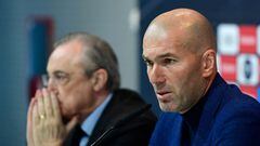 Zidane junto al presidente Florentino Pérez, el día de la despedida del técnico francés del Real Madrid.