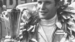 Aparece en los libros de historia como uno de los mejores pilotos belgas de F1. Destacó también por su versatilidad al volante, ya que compitió en pruebas tan dispares como la F1, resistencia y Dakar. En el 'Gran Circo' sumó ocho victorias y 25 podios, ganó los mundiales de resistencia de 1982 y 1983, las 24 Horas de Le Mans en 1969, 1975, 1976, 1977, 1981 y 1982 y el Rally Dakar de 1983 con un Mercedes 280 GE y con Claude Brasseur de copiloto.