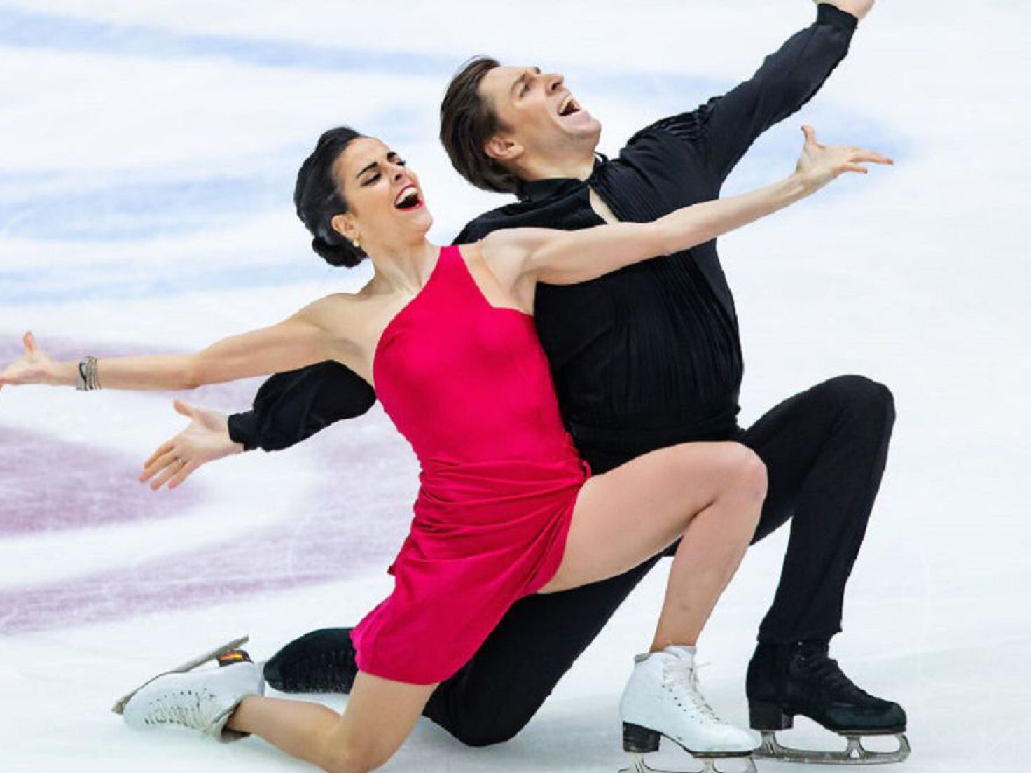 Niñas de patinaje artístico sobre hielo -  España