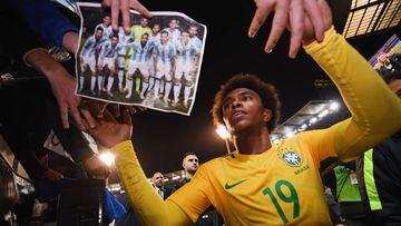 Brazil-Argentina: Willian says Ronaldinho better than Messi and Ronaldo
