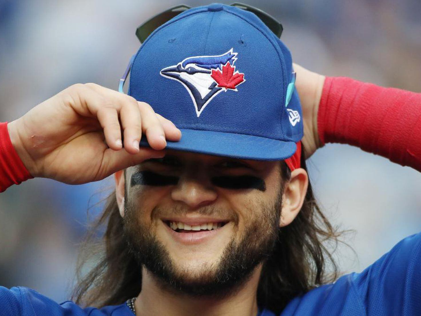 Bichette 3 HRs in 2nd game, Blue Jays sweep DH from Orioles