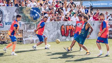 Uno de los partidos de exhibici&oacute;n en el Neymar Jr Five