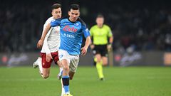 ‘Chucky’ Lozano presente en la victoria del Napoli a la Roma