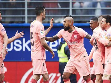 EIBAR, SPAIN - MAY 19: Lionel Messi of FC Barcelona celebrates with teammates after scoring a goal during the La Liga match between SD Eibar and FC Barcelona at Ipurua Municipal Stadium on May 19, 2019 in Eibar, Spain. (Photo by Juan Manuel Serrano Arce/Getty Images)