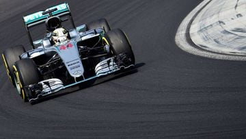 Lewis Hamilton gan&oacute; la carrera de Hungr&iacute;a.