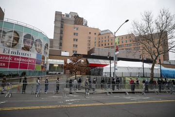 Nueva York es el epicentro de la pandemia del coronavirus en los Estados Unidos. Así lucen las calles y los hospitales en estos momentos de crisis en el país y en el mundo.