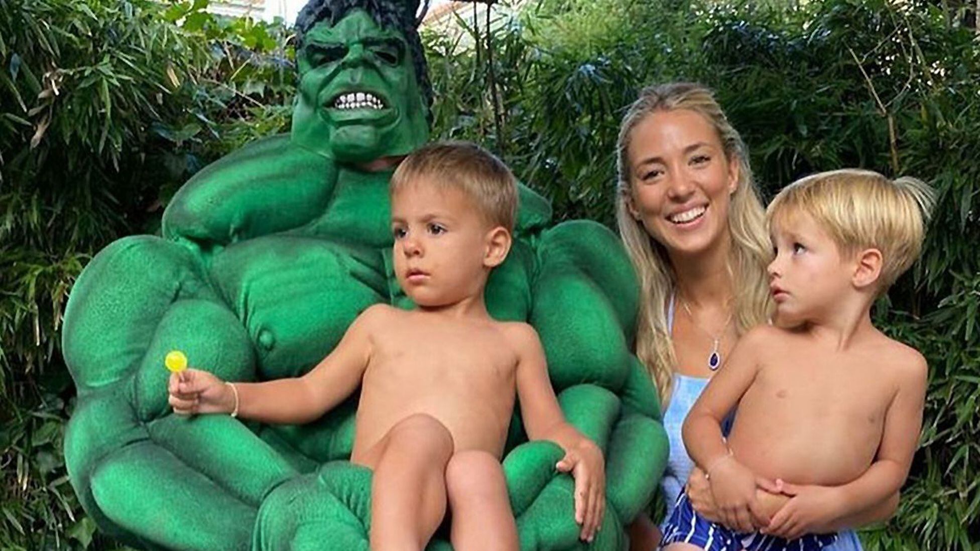 Parche Reposición Pies suaves Morata se disfraza de Hulk en el cumpleaños de sus hijos, al que acuden  también los de Cristiano Ronaldo - Tikitakas