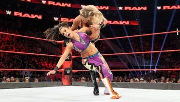 Imagen de una pelea femenina en la WWE.