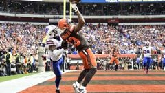 NFL Week 11 Browns vs Bills predictions, picks and odds: Who is the favorite?