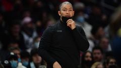 LA Clippers coach Ty Lue recently explained why he turned down the offer from the Lakers back in 2019. The former Cavs coach said it was about respect.