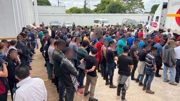 Rescatan a más de 300 migrantes en Veracruz