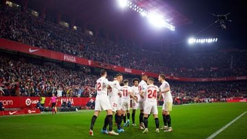 'Tecatito' Corona jugó 60 minutos en la victoria del Sevilla