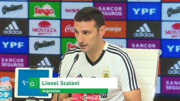 Scaloni sobre Messi: "A pesar de todo quiere volver a intentarlo"